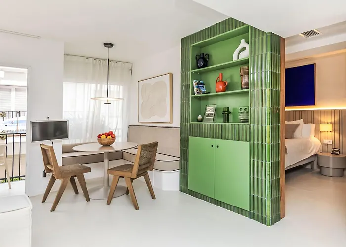 By Interhome شقة